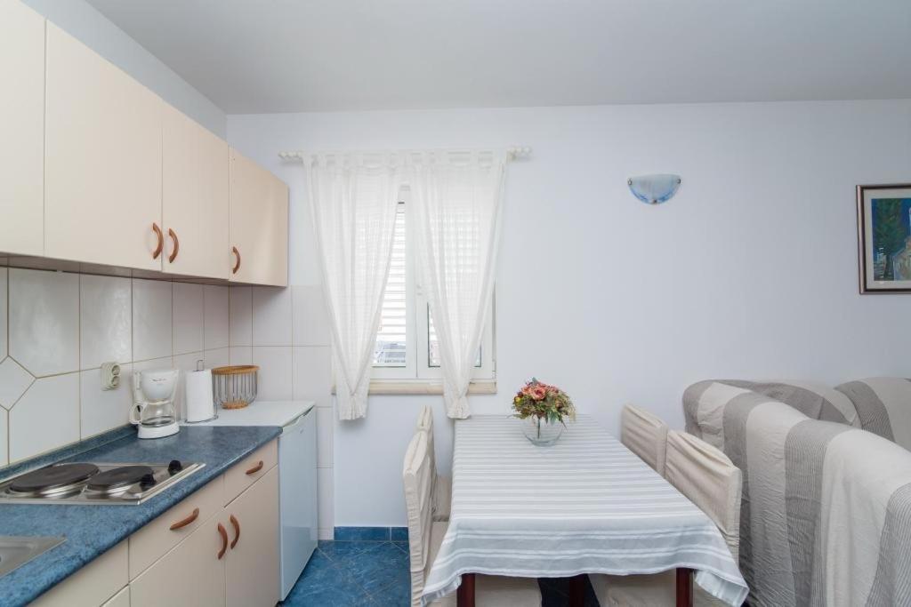 Apartments Batinic 苏佩塔尔 外观 照片
